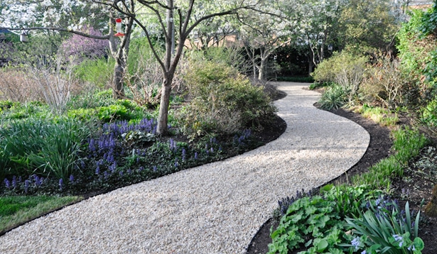 Gravel Stepping Stone Walkway